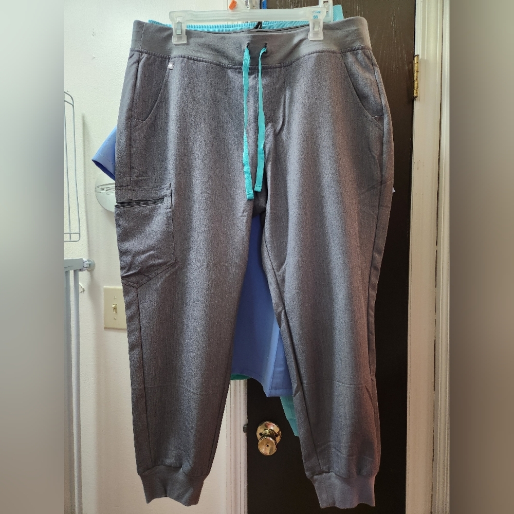 Figs Graphite Gray Zamora Jogger Scrub Pants